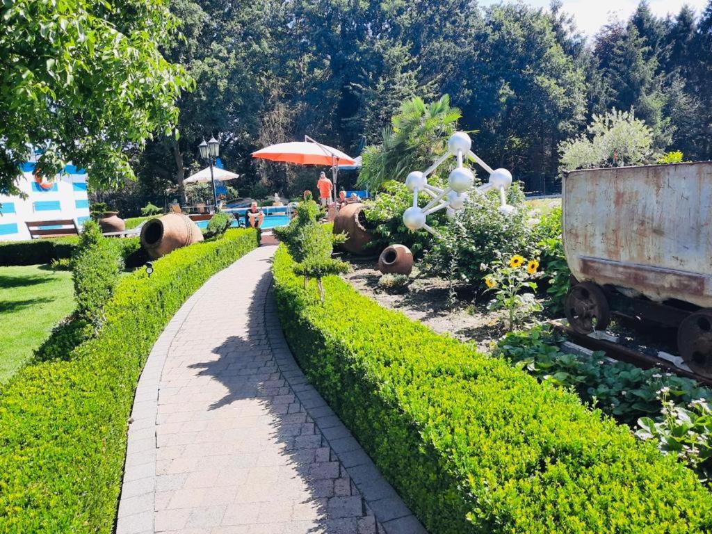 זונהובן B&B Casa Roman & Vakantiewoning Voor 1 Pers Tot Max 32 Personen מראה חיצוני תמונה